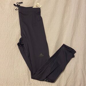 Tight Fit hight rise 7/8 Style blue adidas leggings